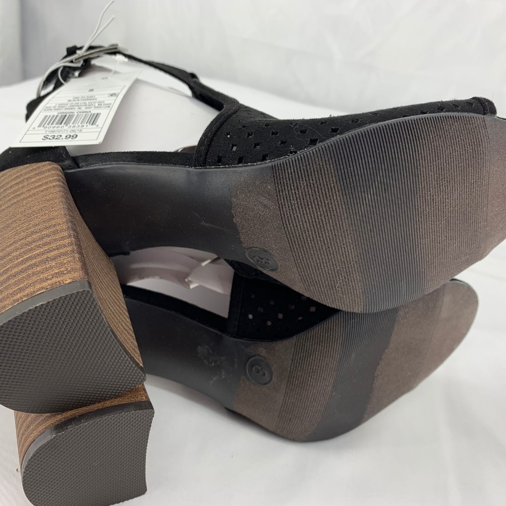 Universal Thread Size 8 Black Boots - Picture 5 of 5